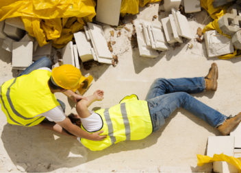 Do You Get Full Pay if You’re Injured at Work?