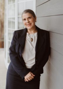 Robin Lutz Beattie, Esq.